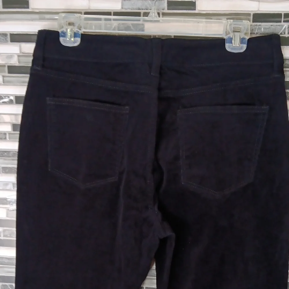 St. John's Bay Womens 10 Mid Rise Black Corduroy Slim Straight Pants Academia - Picture 10 of 13